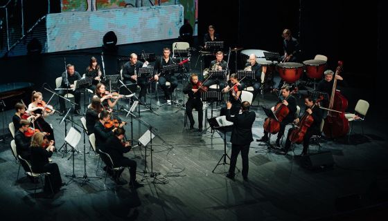 CGM Orchestra. Людовико Эйнауди при свечах
