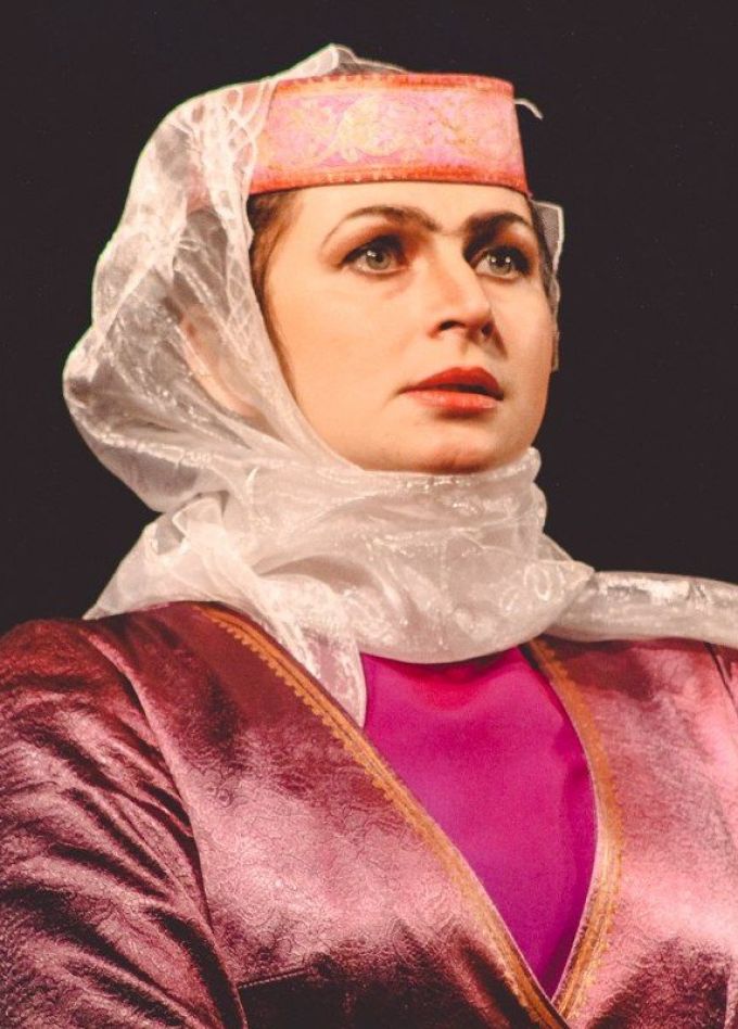 Спектакль «Ханума»