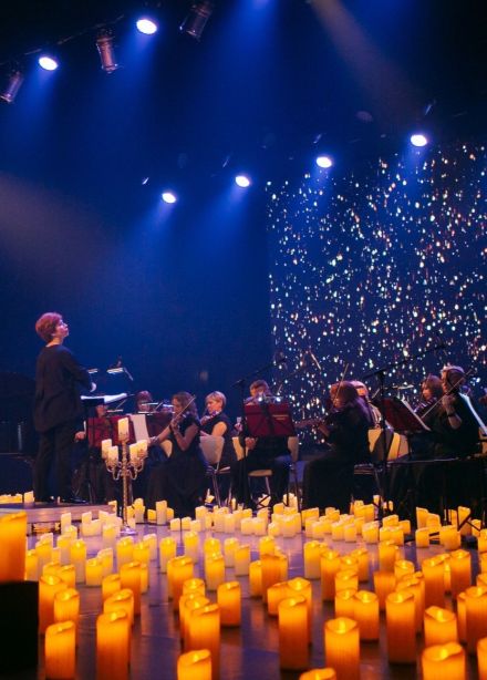 Концерт «Музыка киношедевров в сиянии тысячи свечей»